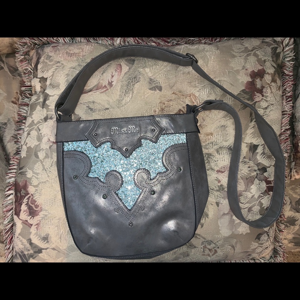 ‘Miss Me’ cross body purse